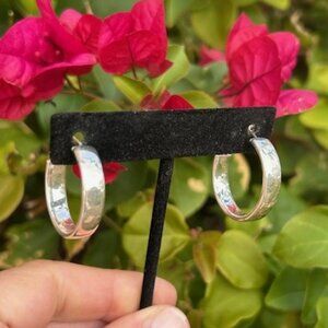 JACMEL MAURITIUS JCM Sterling Silver Hoop EARRINGS